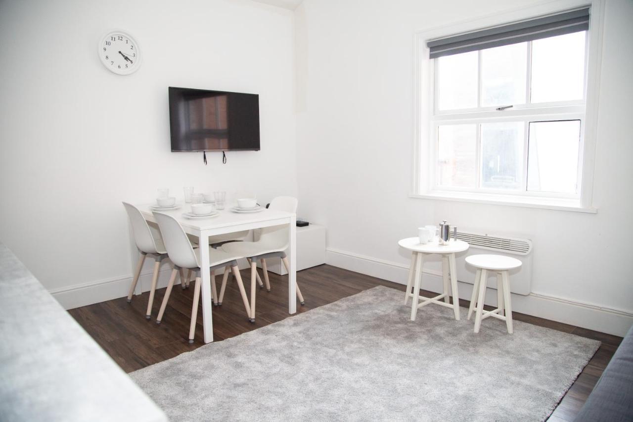 L1 Boutique By Happy Days *